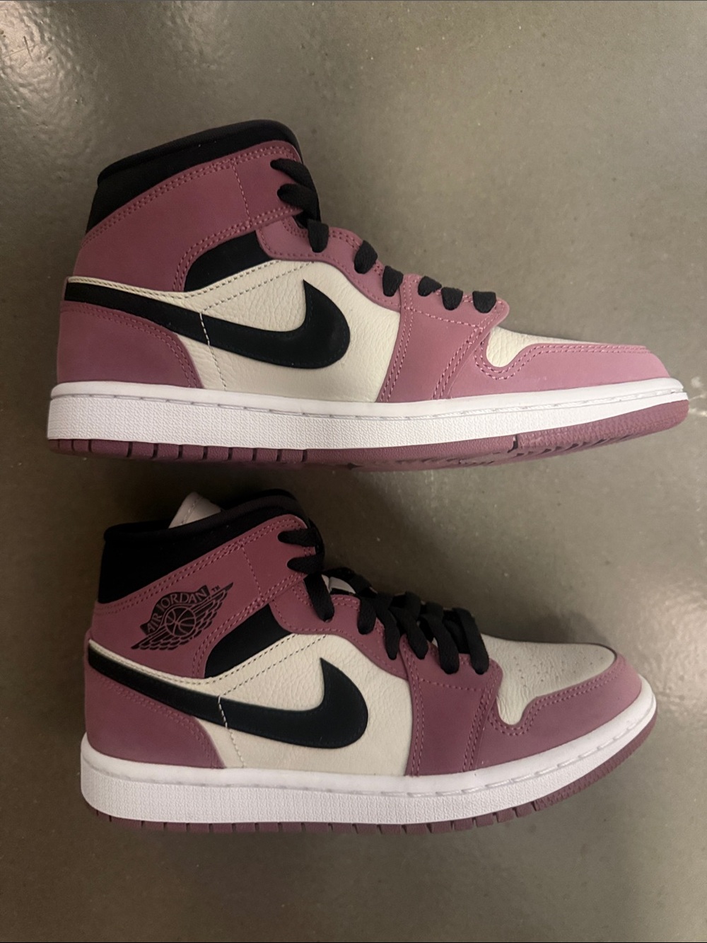 Jordan Women's High Top Sneakers purple, White & Black